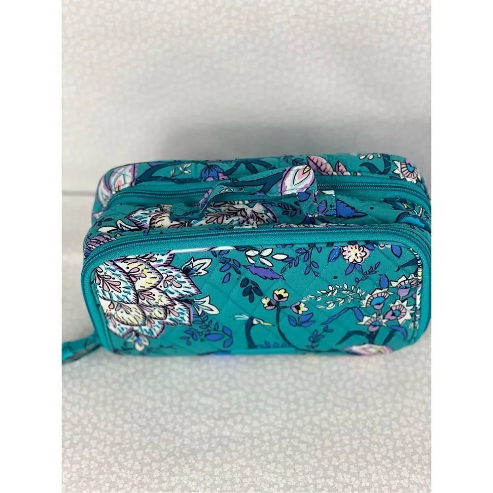 VERA BRADLEY Blush & Brush Makeup Case - PEACOCK GARDEN